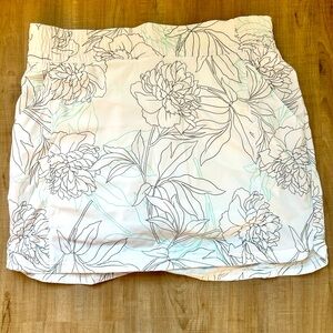 Women’s Columbia skort size L (worn once)